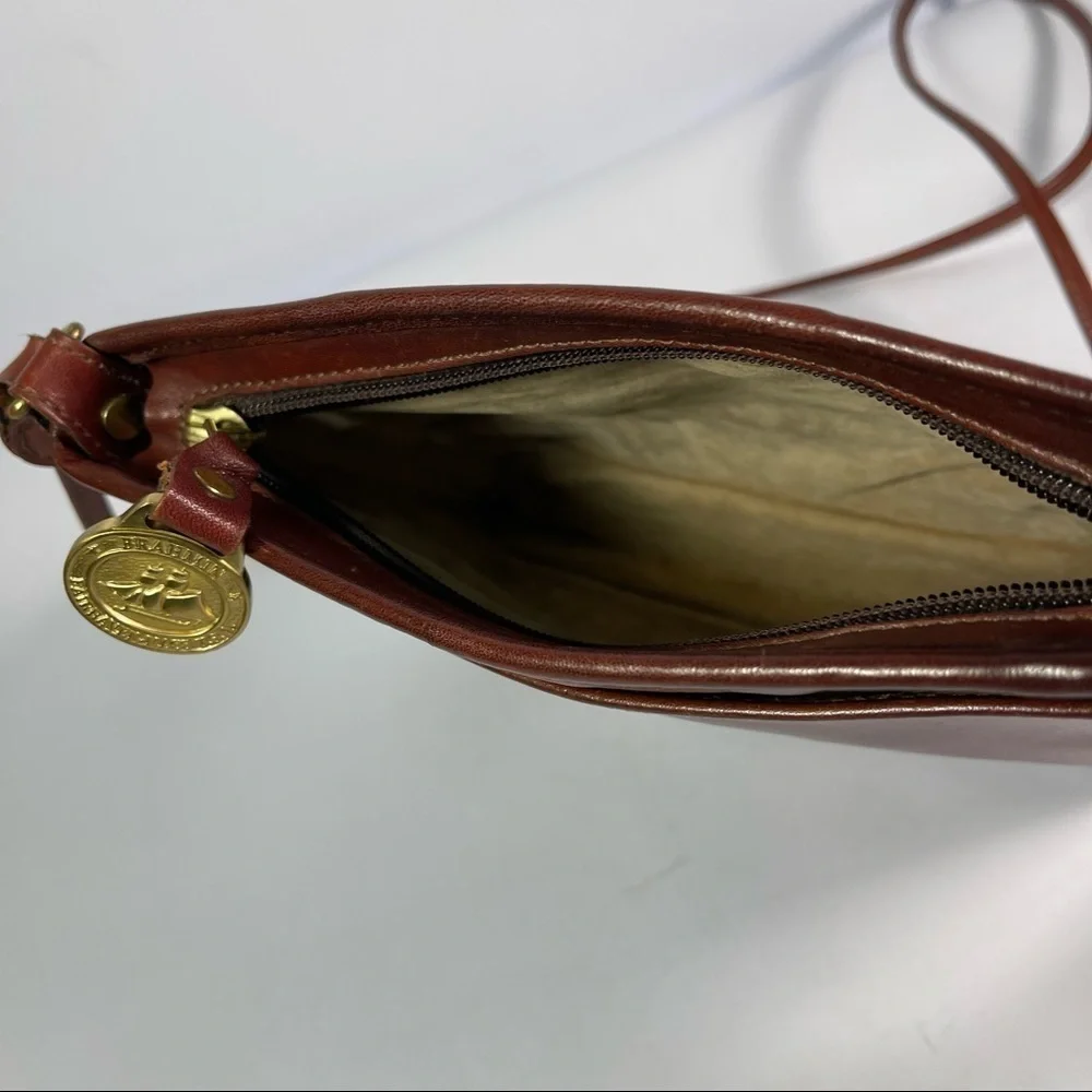 Vintage Brahmin Croc Embossed Leather Bag Brass Hardware Shoulder Purse